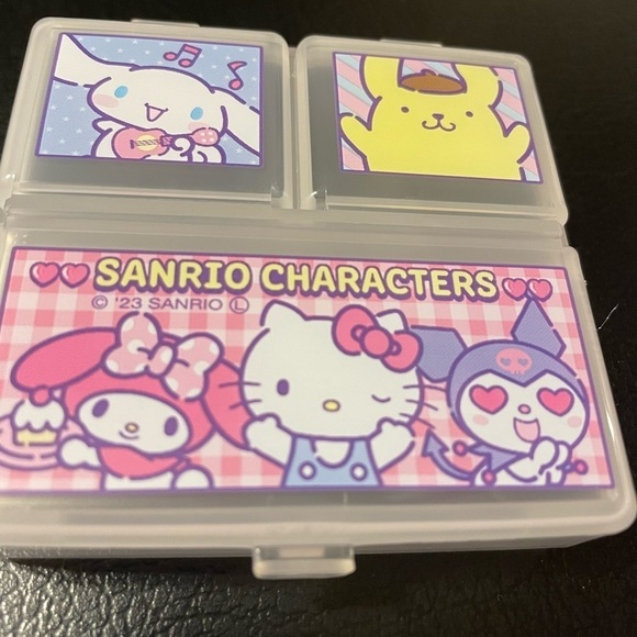 Hello Kitty & Friends 3 Slot Pill and Accessories Organizer box case Sanrio - Picture 6 of 7